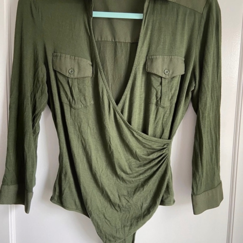 BEBE Sexy body suit top fitted material